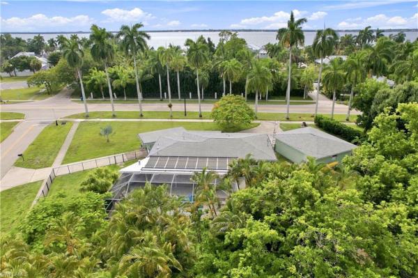 Poinciana Park, 2741 Mcgregor Blvd, Fort Myers, Florida 33901, image 3