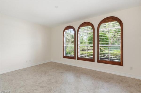 2886 Castillo Ct #101, Naples, Florida 34109, image 3