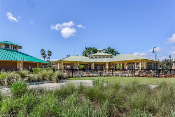 3960 Loblolly Bay Dr #203, Naples, Florida 34114, image 2