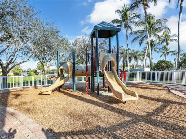 San Remo, 28614 Alessandria Cir, Bonita Springs, Florida 34135, image 3