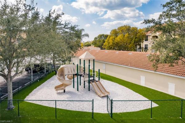 4720 Saint Croix Ln #124, Naples, Florida 34109, image 1