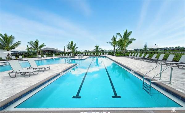 20210 Kingmont Dr, Estero, Florida 33913, image 2
