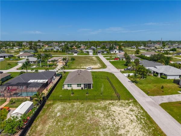 Cape Coral Residential, 2161 22nd Pl, Cape Coral, Florida 33993, image 3