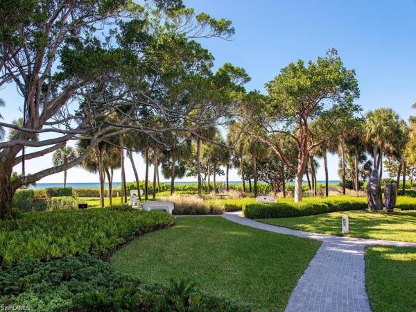 4082 Belair Ln #9, Naples, Florida 34103, image 2