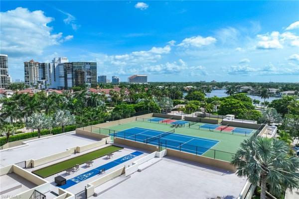 4551 N Gulf Shore Blvd #200, Naples, Florida 34103, image 2