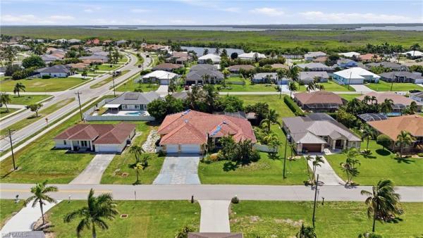 Cape Coral Residential, 3010 29th Ave, Cape Coral, Florida 33914, image 2