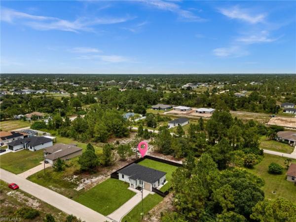 Lehigh Acres, 1039 S Bassinger Ave, Lehigh Acres, Florida 33974, image 2
