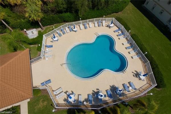 700 Luisa Ln #2, Naples, Florida 34104, image 1