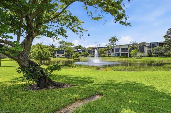 428 Meadowlark Ln #428-B, Naples, Florida 34105, image 3