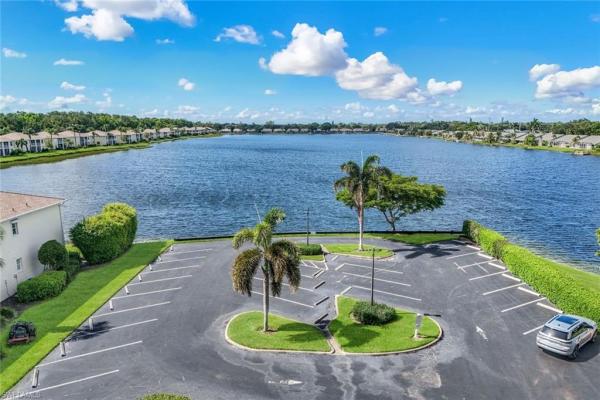 2390 Piccadilly Circus #202, Naples, Florida 34112, image 2