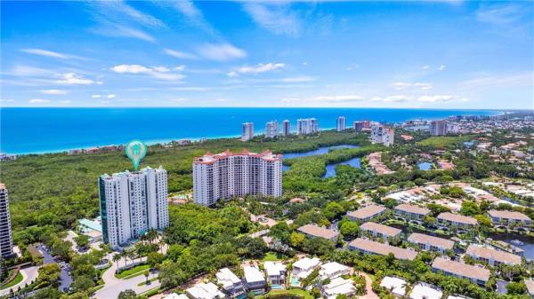 7515 Pelican Bay Blvd #17B, Naples, Florida 34108, image 1