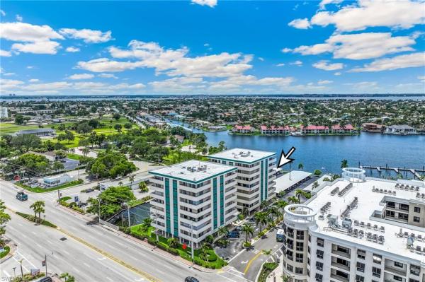 4807 Sunset Ct #501, Cape Coral, Florida 33904, image 3