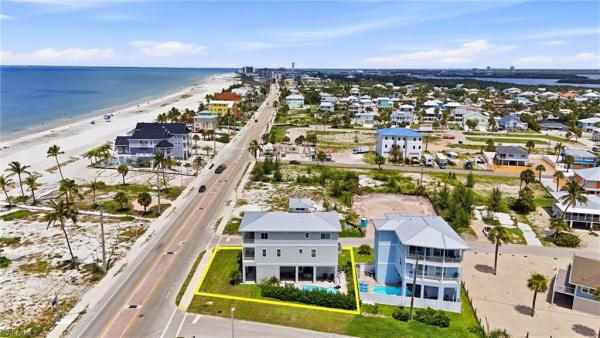 Cases, 3749 Estero Blvd, Fort Myers Beach, Florida 33931, image 3
