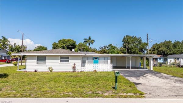 Cushman Manor, 4220 Deleon St, Fort Myers, Florida 33901, image 1