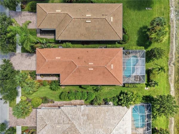 Verona Walk, 8433 Karina Ct, Naples, Florida 34114, image 2