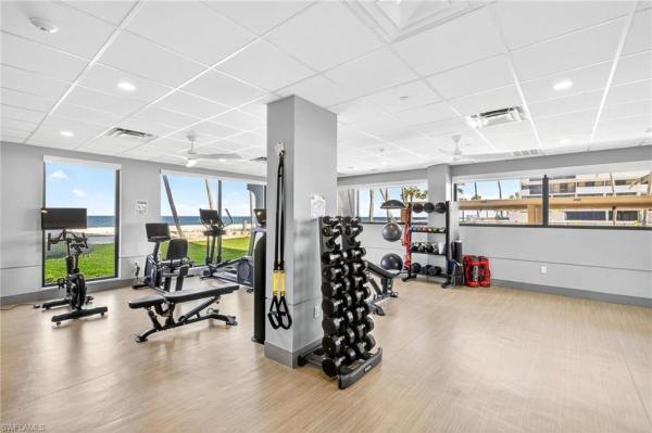 4001 N Gulf Shore Blvd #904, Naples, Florida 34103, image 2