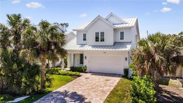 Trail Terrace, 1134 Trail Terrace Dr, Naples, Florida 34103, image 2
