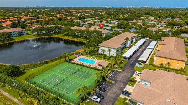 9600 Victoria Ln #108, Naples, Florida 34109, image 3