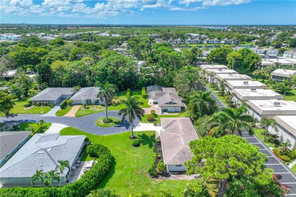 24 Rivard Rd, Naples, Florida 34112, image 2