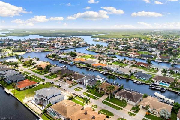 Marco Beach, 1857 Apataki Ct, Marco Island, Florida 34145, image 2