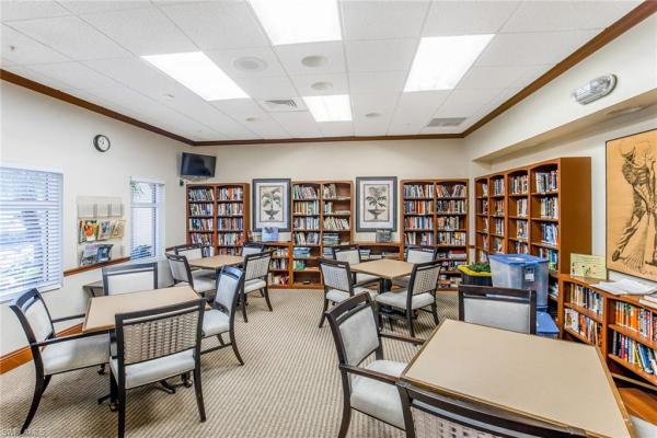 1075 Foxfire Ln #103, Naples, Florida 34104, image 2