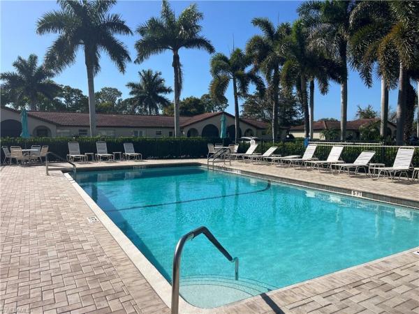 1085 Forest Lakes Dr #8202, Naples, Florida 34105, image 2