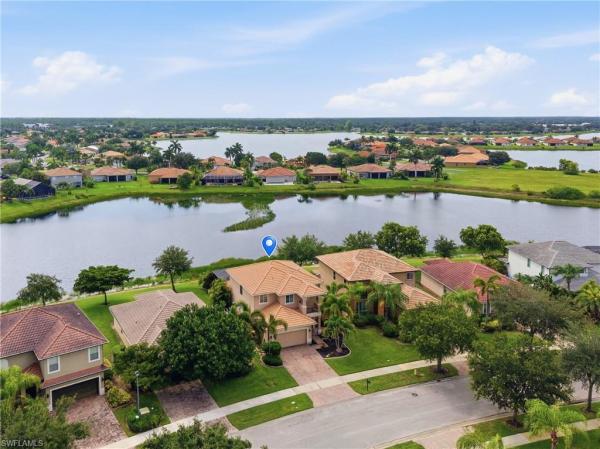 Valencia Country Club, 1517 Birdie Dr, Naples, Florida 34120, image 1