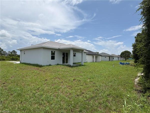 Lehigh Acres, 758 Bianca, Lehigh Acres, Florida 33974, image 2
