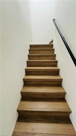 Oak Crest Villas, 5172 Leeds Rd, Fort Myers, Florida 33907, image 3