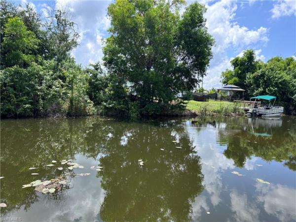 Cape Coral Residential, 111 4th Pl, Cape Coral, Florida 33990, image 3