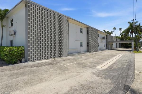 2590 1st St #202, Fort Myers, Florida 33901, image 3