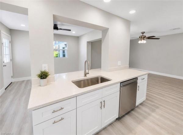 Lakewood, 4532 Beechwood Lake Dr, Naples, Florida 34112, image 3