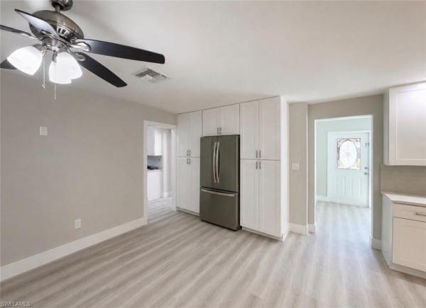 Lakewood, 4532 Beechwood Lake Dr, Naples, Florida 34112, image 2