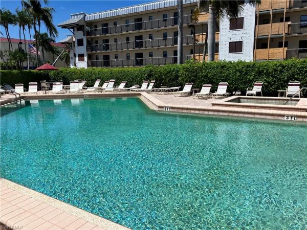 807 River Point Dr #102D, Naples, Florida 34102, image 2