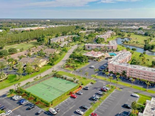200 Turtle Lake Ct #309, Naples, Florida 34105, image 3