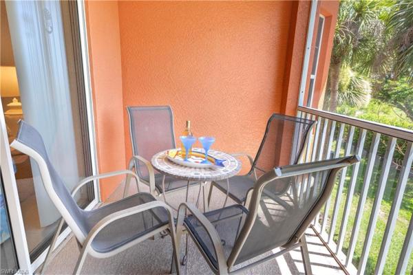 15979 Mandolin Bay Dr #202, Fort Myers, Florida 33908, image 2