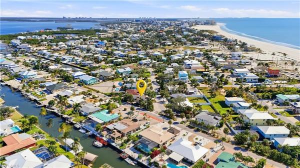 Gulf Heights, 5431 Oak Ridge Ave, Fort Myers Beach, Florida 33931, image 3