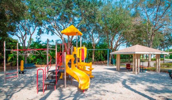 Briarwood, 656 Coldstream Ct, Naples, Florida 34104, image 1