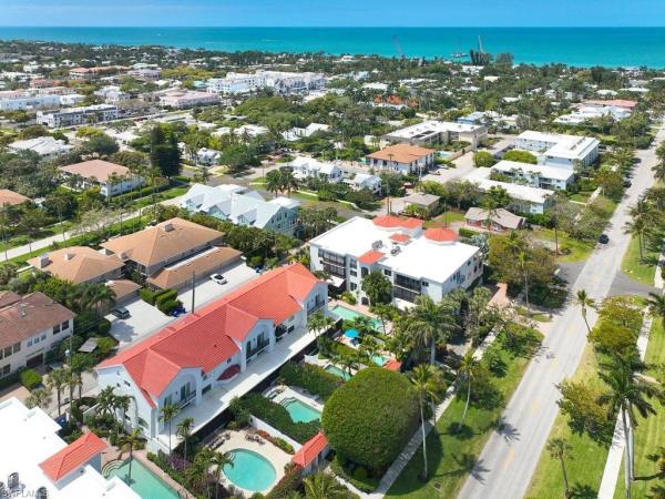 Isla Mar At Olde Naples, 430 S 10th Ave #305, Naples, Florida 34102, image 2