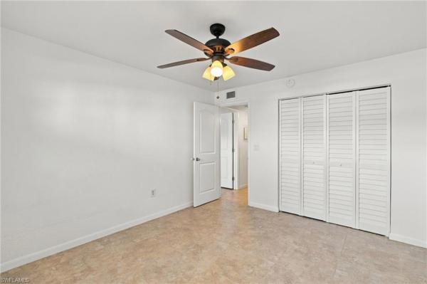 4290 Gulfstream Dr #5, Naples, Florida 34112, image 1