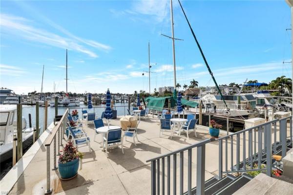 900 S Broad Ave #320, Naples, Florida 34102, image 1