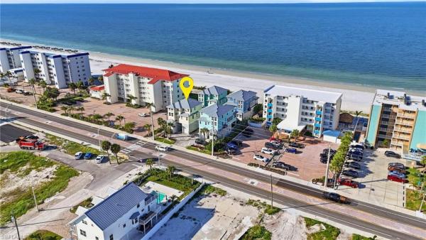Key West Courtyards, 260 Key West Ct, Fort Myers Beach, Florida 33931, image 3
