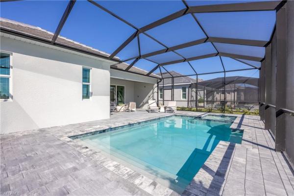 15720 Raveneli Ct, Fort Myers, Florida 33908, image 2
