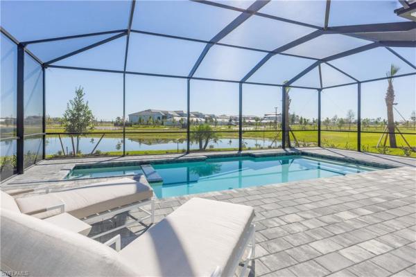 15720 Raveneli Ct, Fort Myers, Florida 33908, image 1