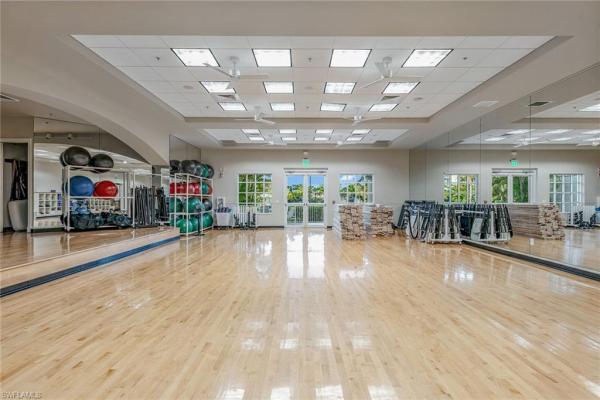 Oyster Harbor, 3410 Wellfleet Ln, Naples, Florida 34114, image 3