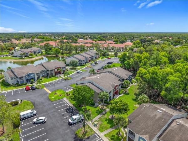 194 Santa Clara Dr #12, Naples, Florida 34104, image 2