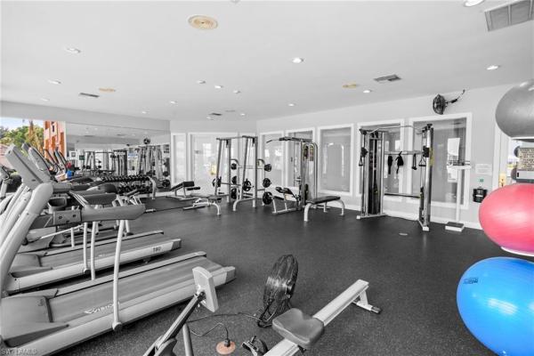 Silverlakes, 11227 Lakeland Cir, Fort Myers, Florida 33913, image 2