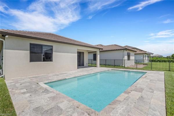 5116 Isidora Ln, Naples, Florida 34142, image 2