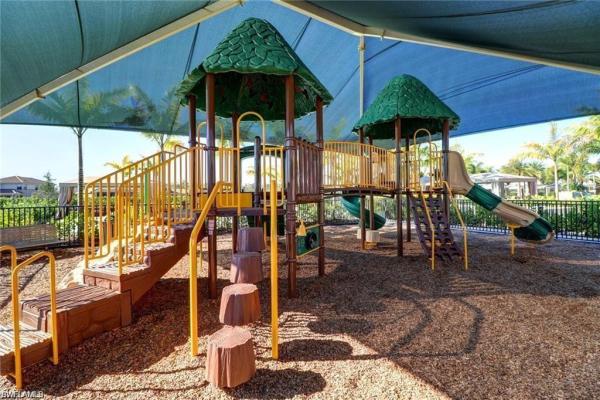 Riverstone, 3745 Pleasant Springs Dr, Naples, Florida 34119, image 3
