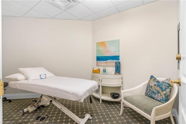 The Brittany At Park Shore, 4021 N Gulf Shore Blvd #903, Naples, Florida 34103, image 1